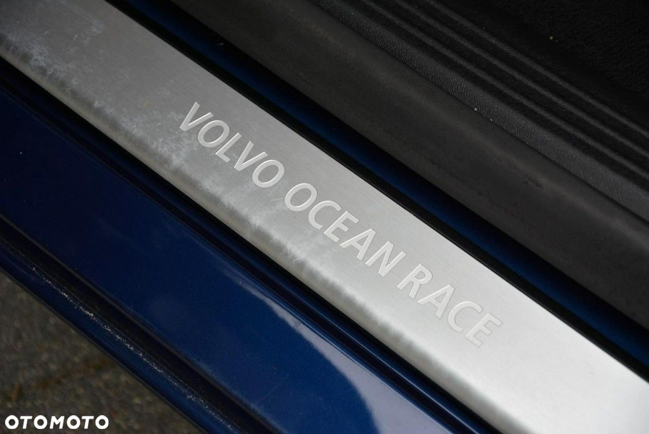 Volvo V40 D4 Ocean Race - 27
