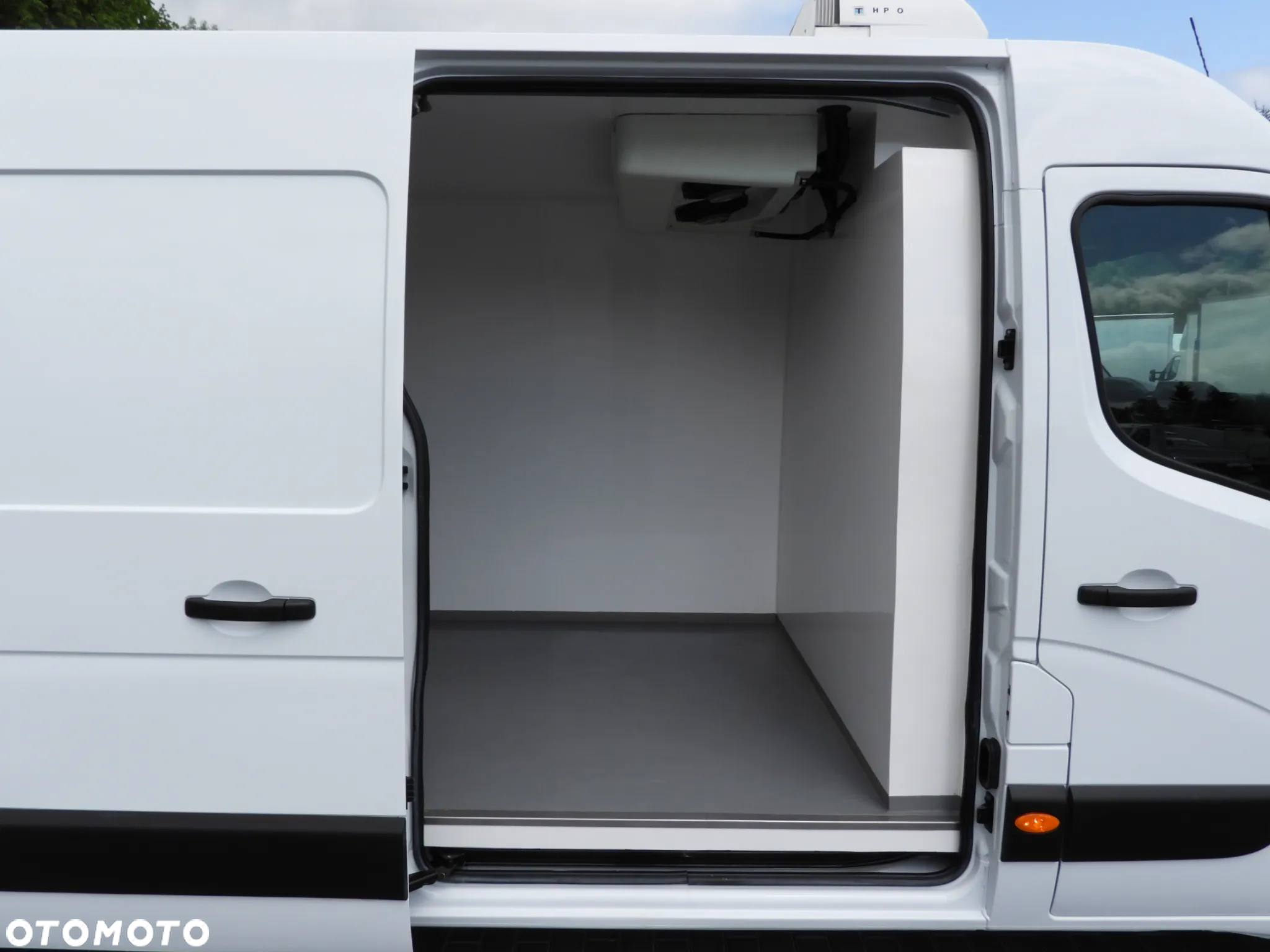 Renault MASTER  FURGON CHŁODNIA -5*C TEMPOMAT NAWIGACJA LEDY KLIMATYZACJA 135KM [ 440912 ] - 24