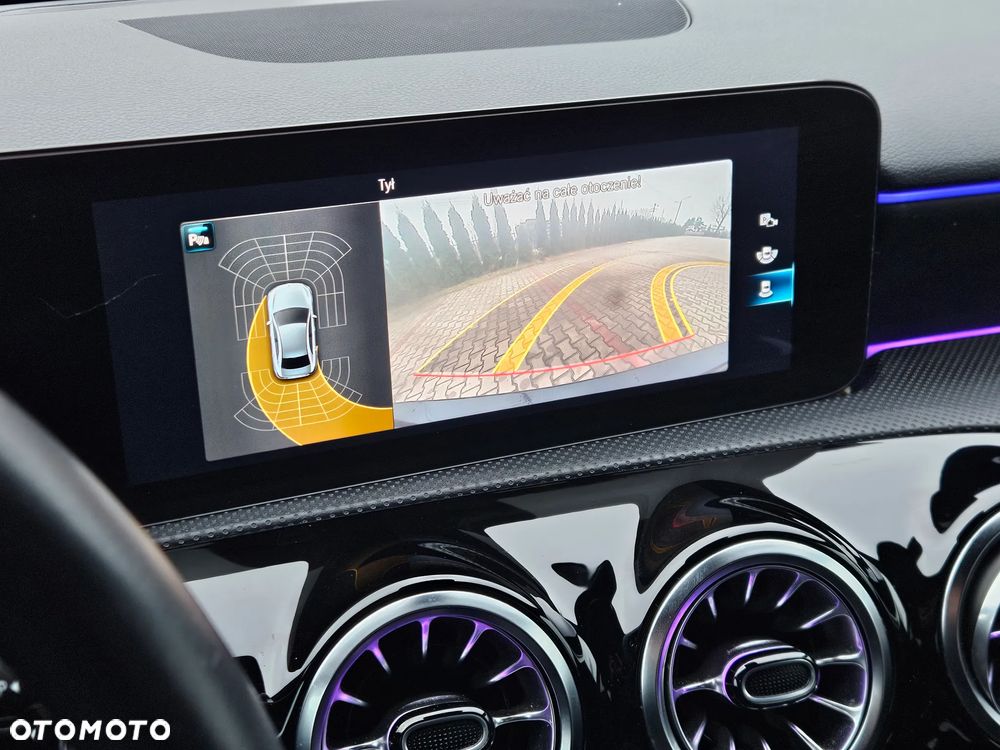 Mercedes-Benz Klasa A 200 AMG Line 7G-DCT - 22