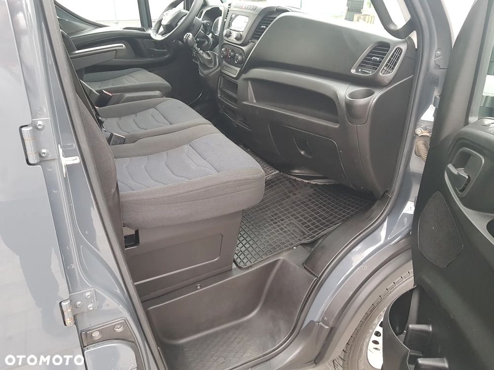 Iveco 35S16 Salon Polska, 7 osobowy - 11