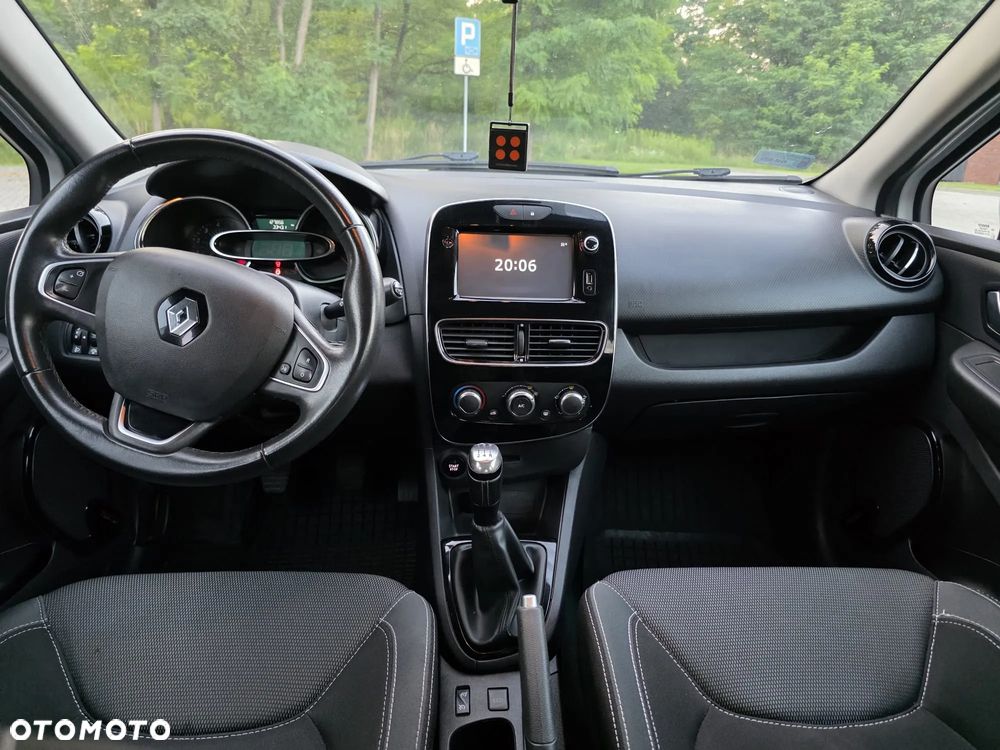 Renault Clio - 14