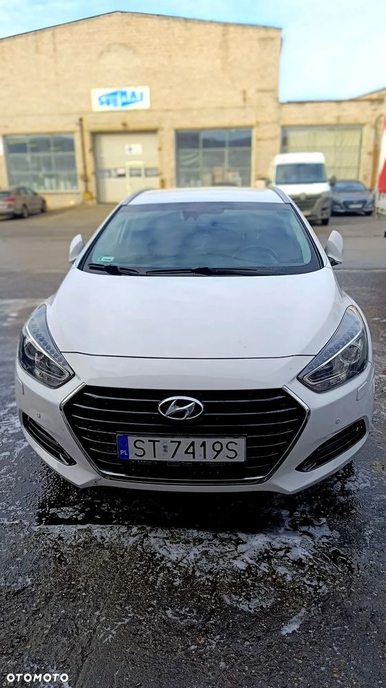 Hyundai i40 Kombi 1.7 CRDi DCT Trend - 1
