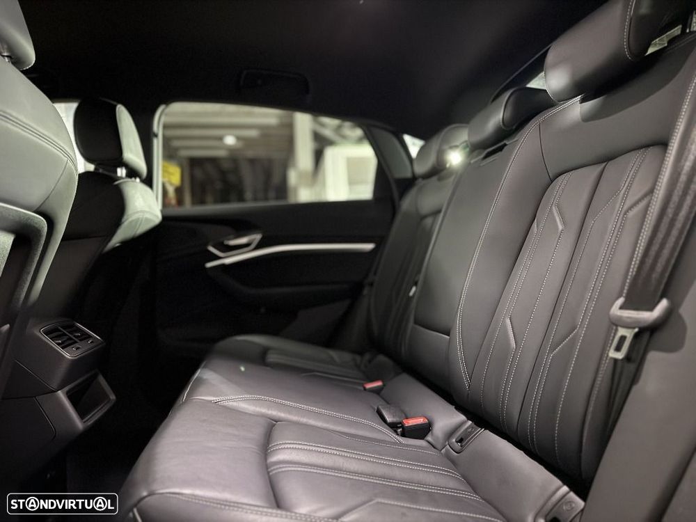 Audi Q8 e-Tron Sportback 50 quattro S line - 9