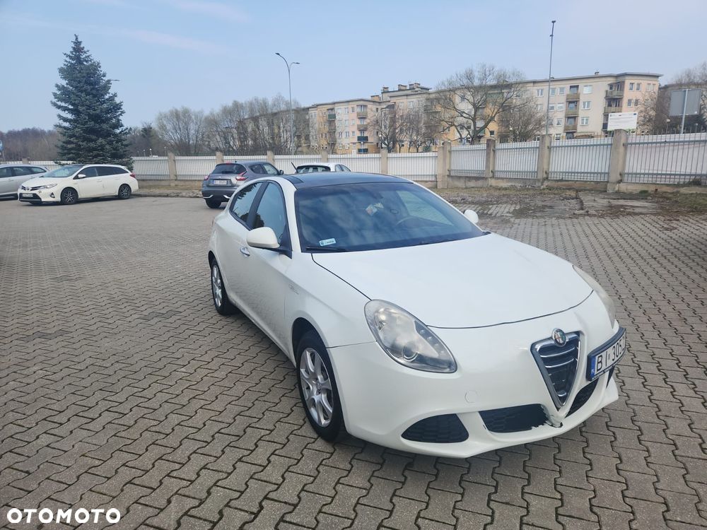 Alfa Romeo Giulietta 1.6 JTDM Veloce - 12