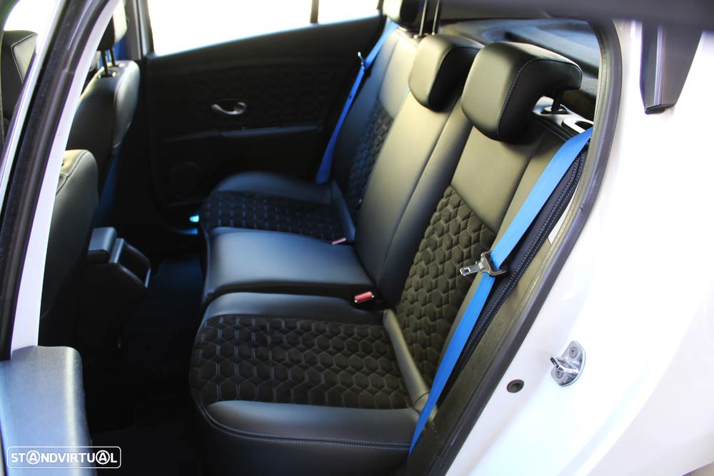 Renault Mégane dCi 90 FAP Expression - 9
