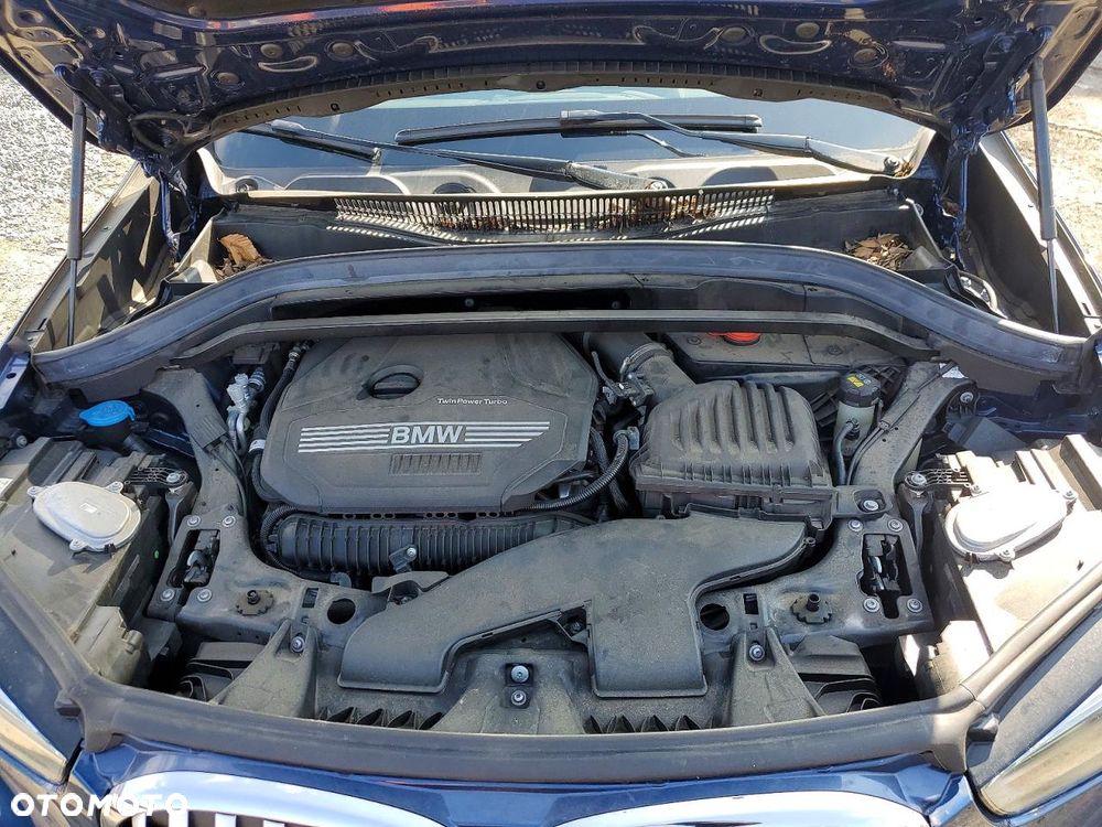 BMW X1 xDrive25i GPF Sport Line - 10