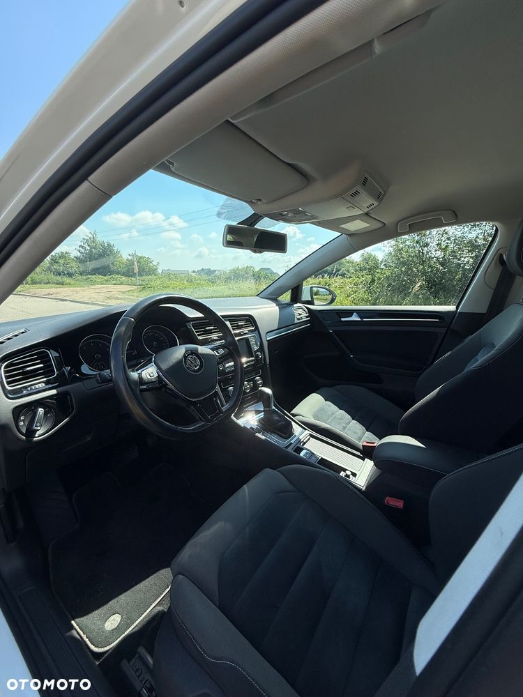Volkswagen Golf 1.4 TSI BlueMotion Technology DSG Comfortline - 18