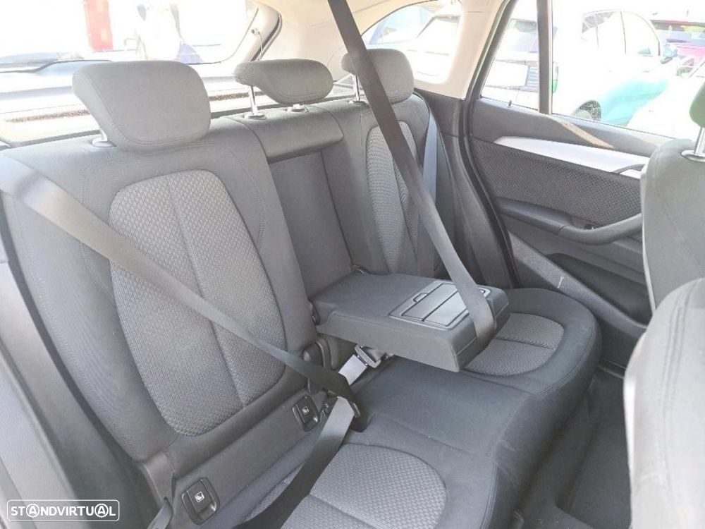 BMW X1 16 d sDrive Auto - 3
