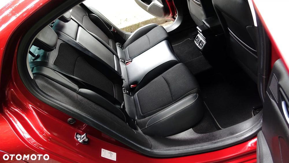 Renault Megane 1.3 TCe Intens EDC - 12
