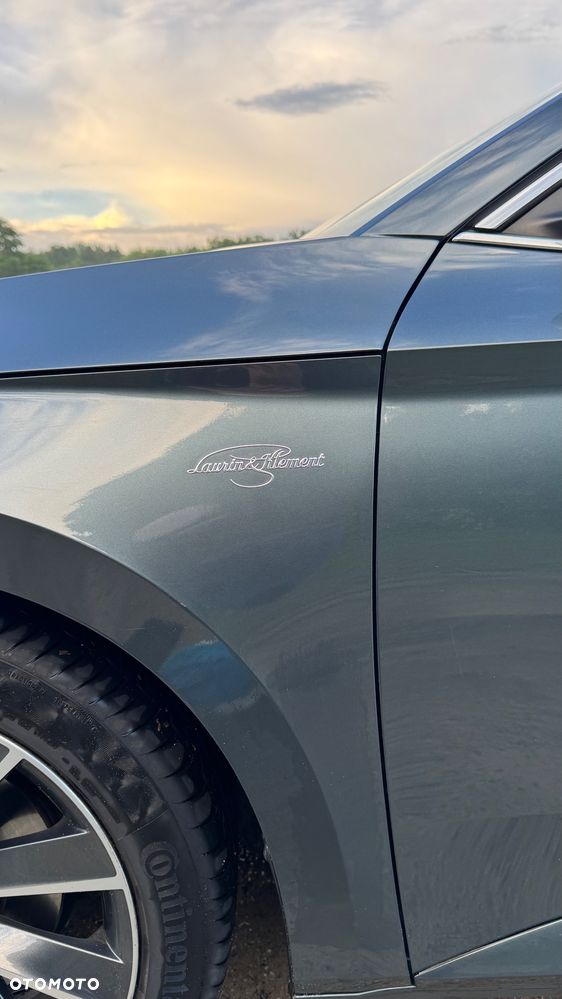 Skoda Superb 2.0 TDI L&K DSG - 17