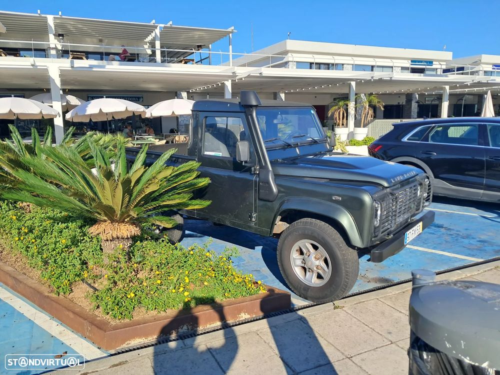 Land Rover Defender 90 2.4 CRD SE - 3