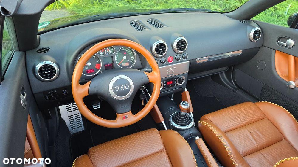 Audi TT Roadster 1.8 T - 12