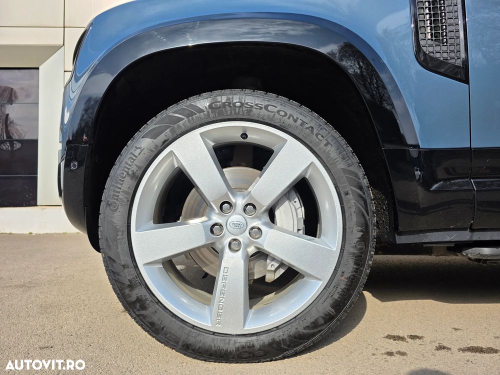 Land Rover Defender - 5