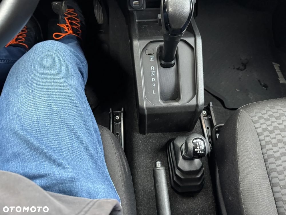 Suzuki Jimny - 10