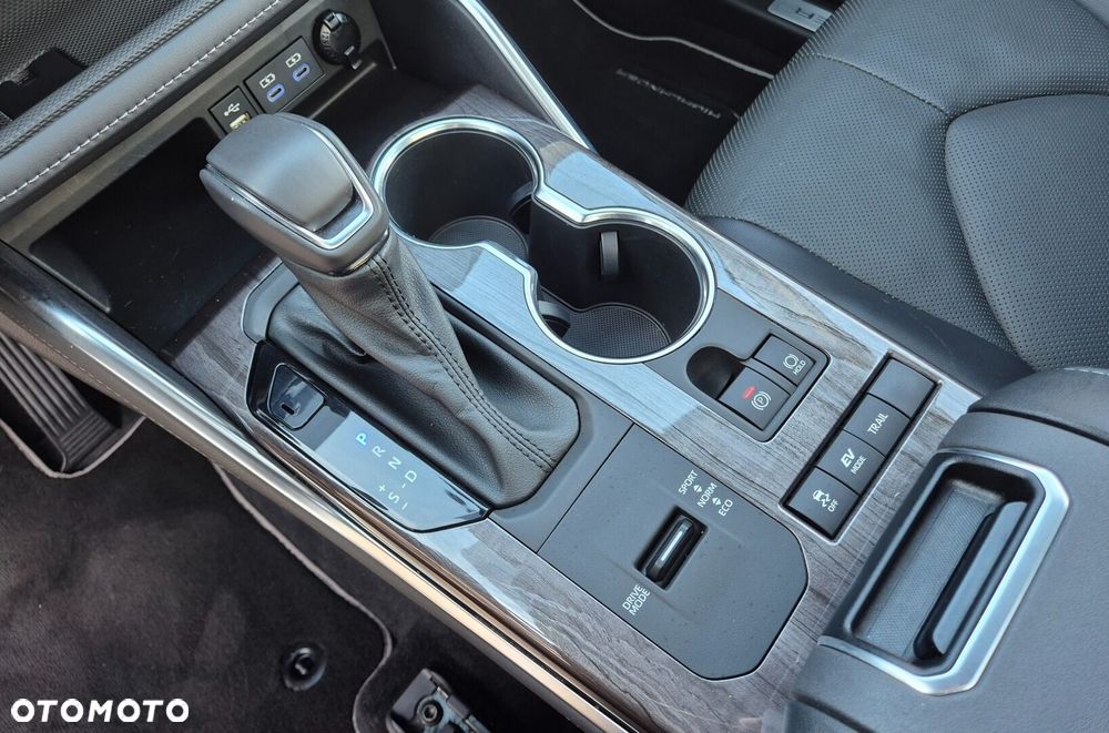 Toyota Highlander 2021