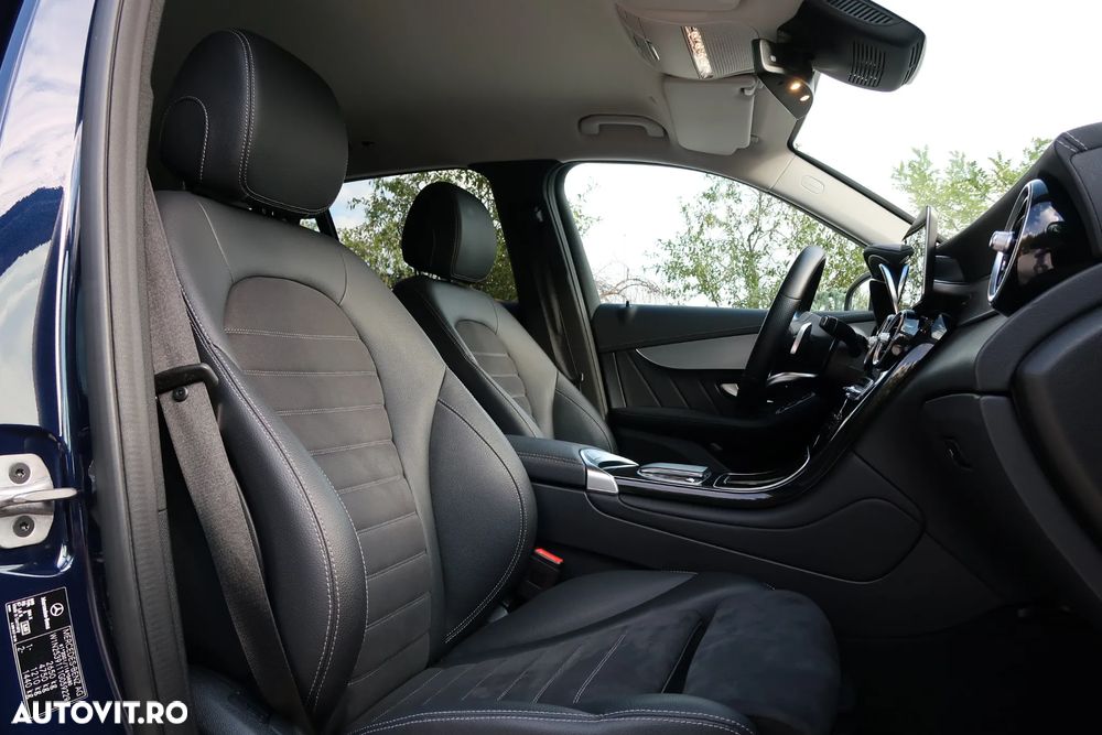 Mercedes-Benz GLC 300 de 4Matic 9G-TRONIC AMG Line - 12