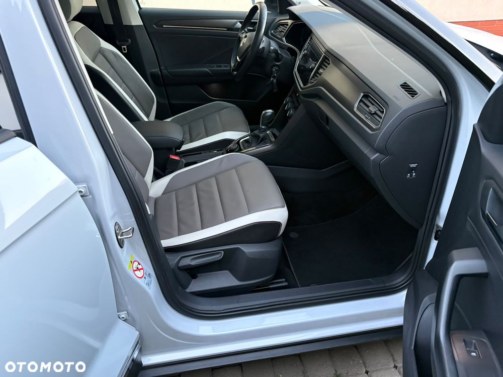 Volkswagen T-Roc - 20