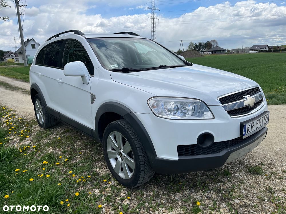 Chevrolet Captiva 2.4 LS 5os - 1
