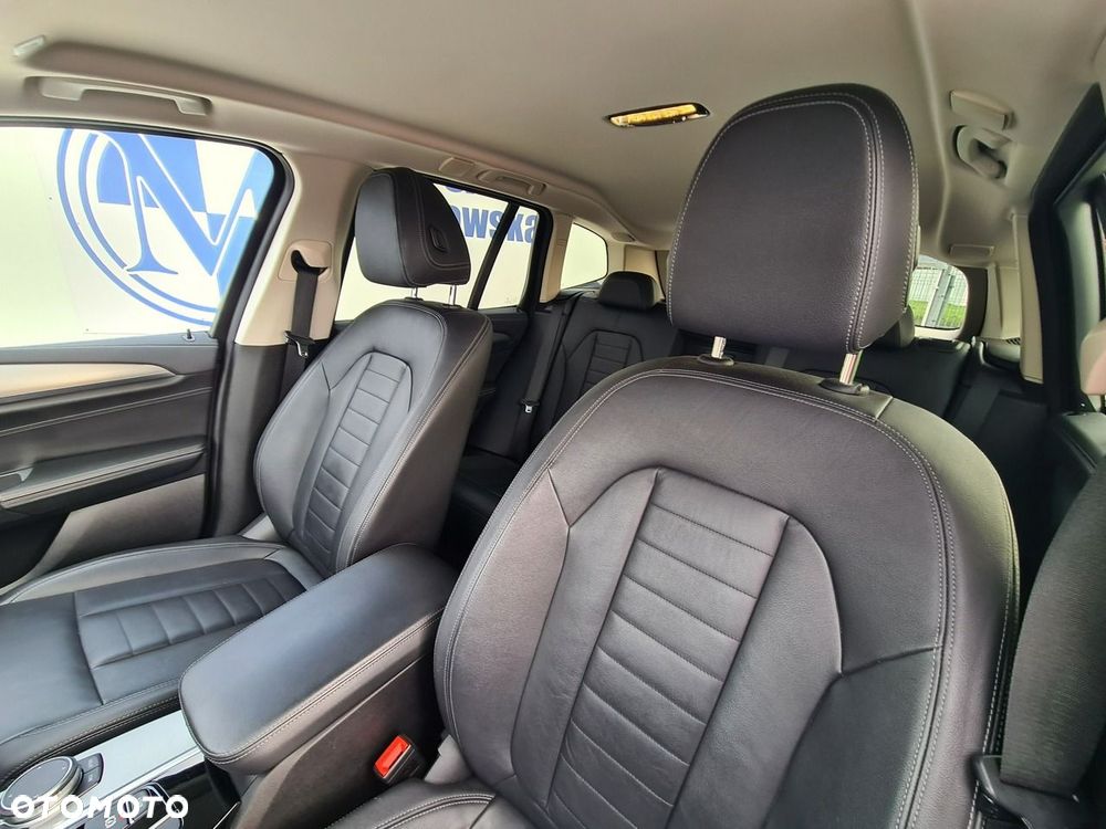 BMW X3 xDrive30d Luxury Line - 32