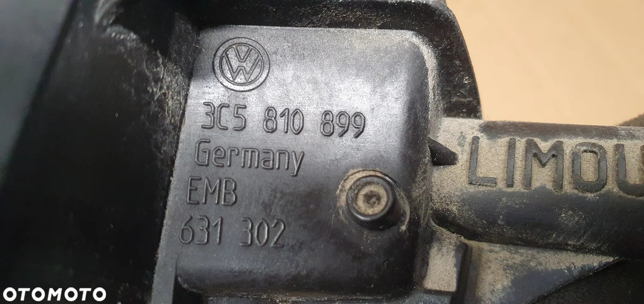 Klapka wlewu paliwa VW Passat B6 3C5810899 3C5809857 - 7