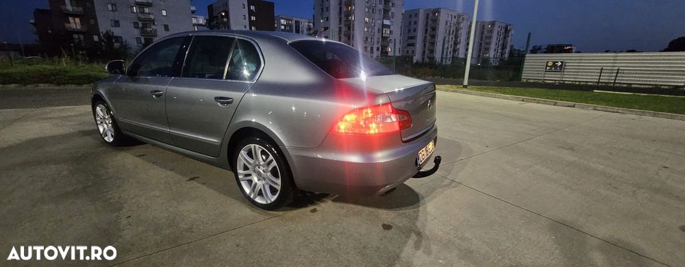 Skoda Superb 1.4 TSI Active - 9