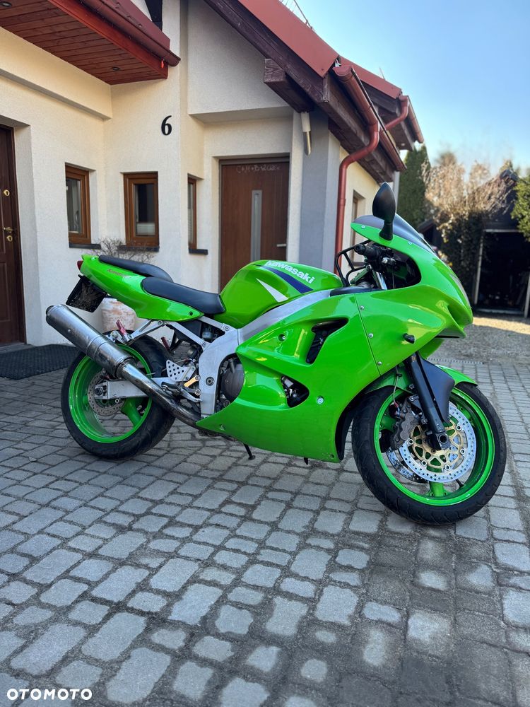 Kawasaki ZXR - 4
