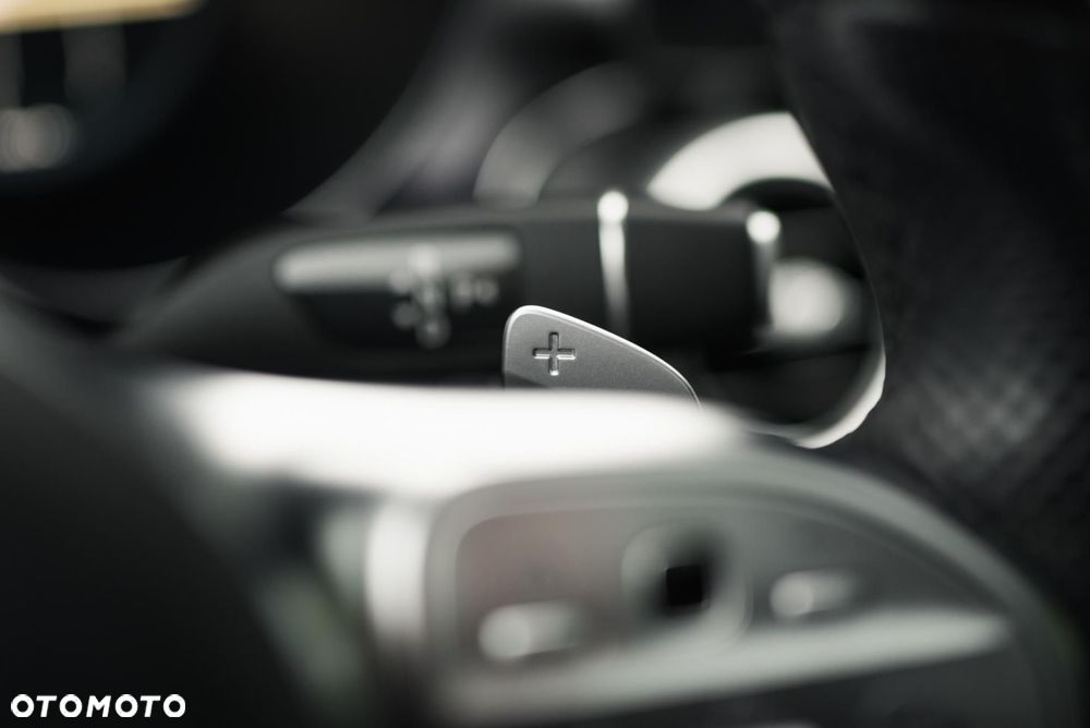 Mercedes-Benz Klasa C 200 4MATIC 9G-TRONIC - 29