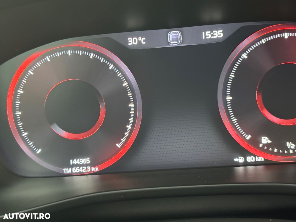 Volvo XC 40 D3 AWD Momentum - 20