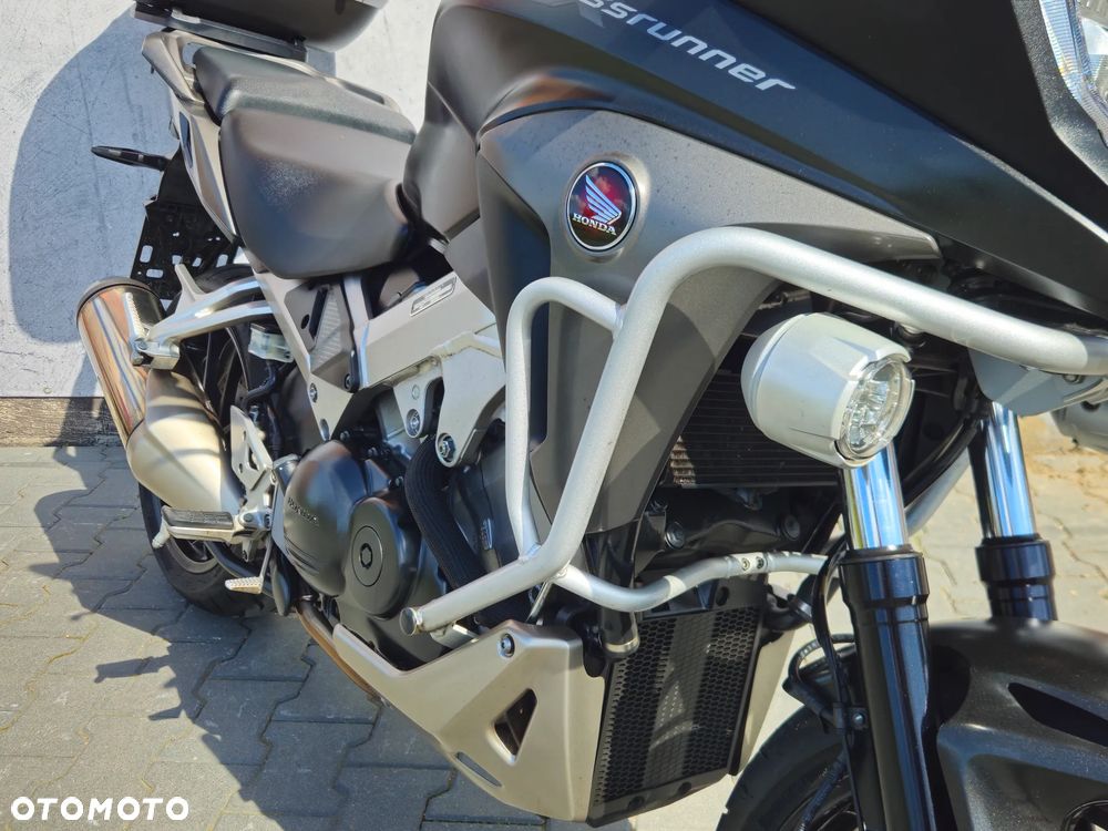 Honda VFR - 27
