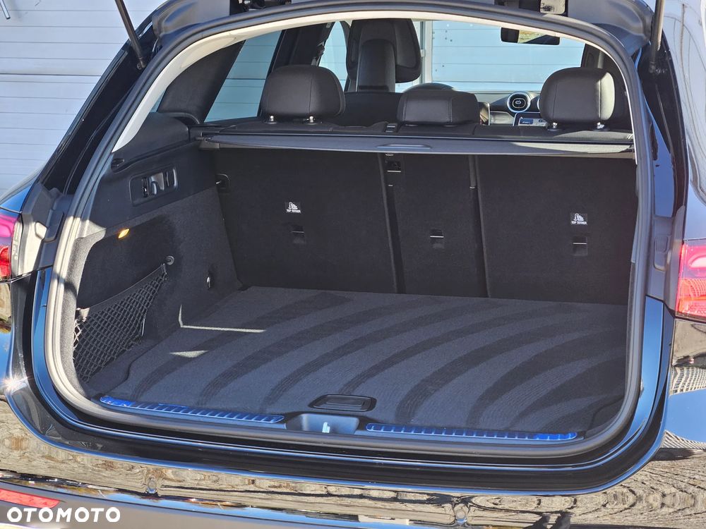 Mercedes-Benz GLC 200 d mHEV 4-Matic Avantgarde - 24