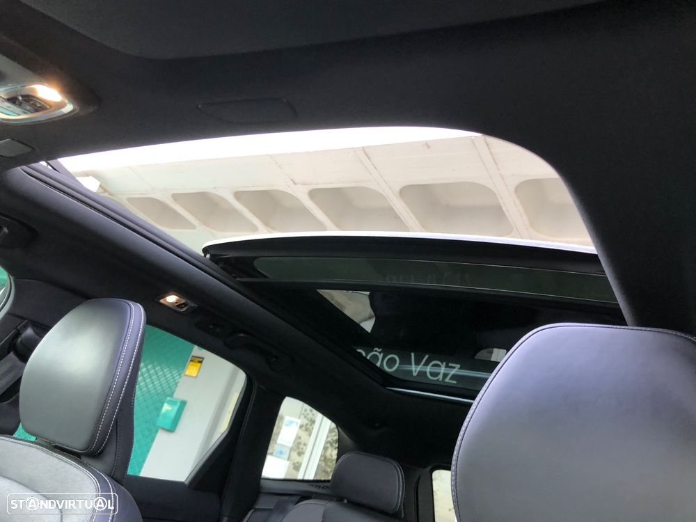 Volvo XC 60 2.0 T6 PHEV R-Design AWD - 16