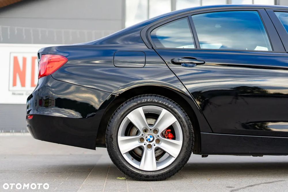 BMW Seria 3 - 19