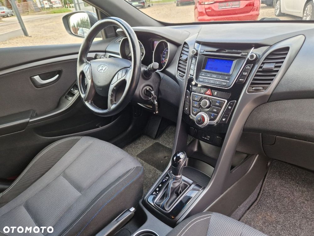 Hyundai i30 1.6 CRDI DCT Passion - 22