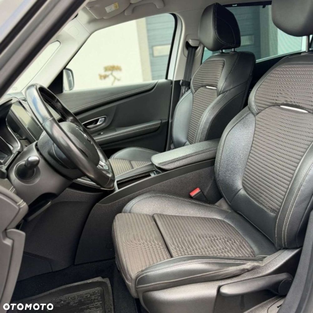 Renault Scenic - 19