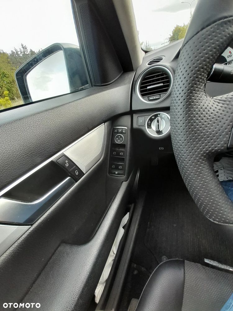 Mercedes-Benz Klasa C - 10