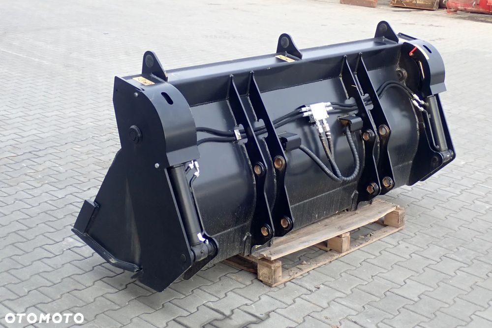 JCB 3 CX, 4CX Łyżka 4w1 - 5