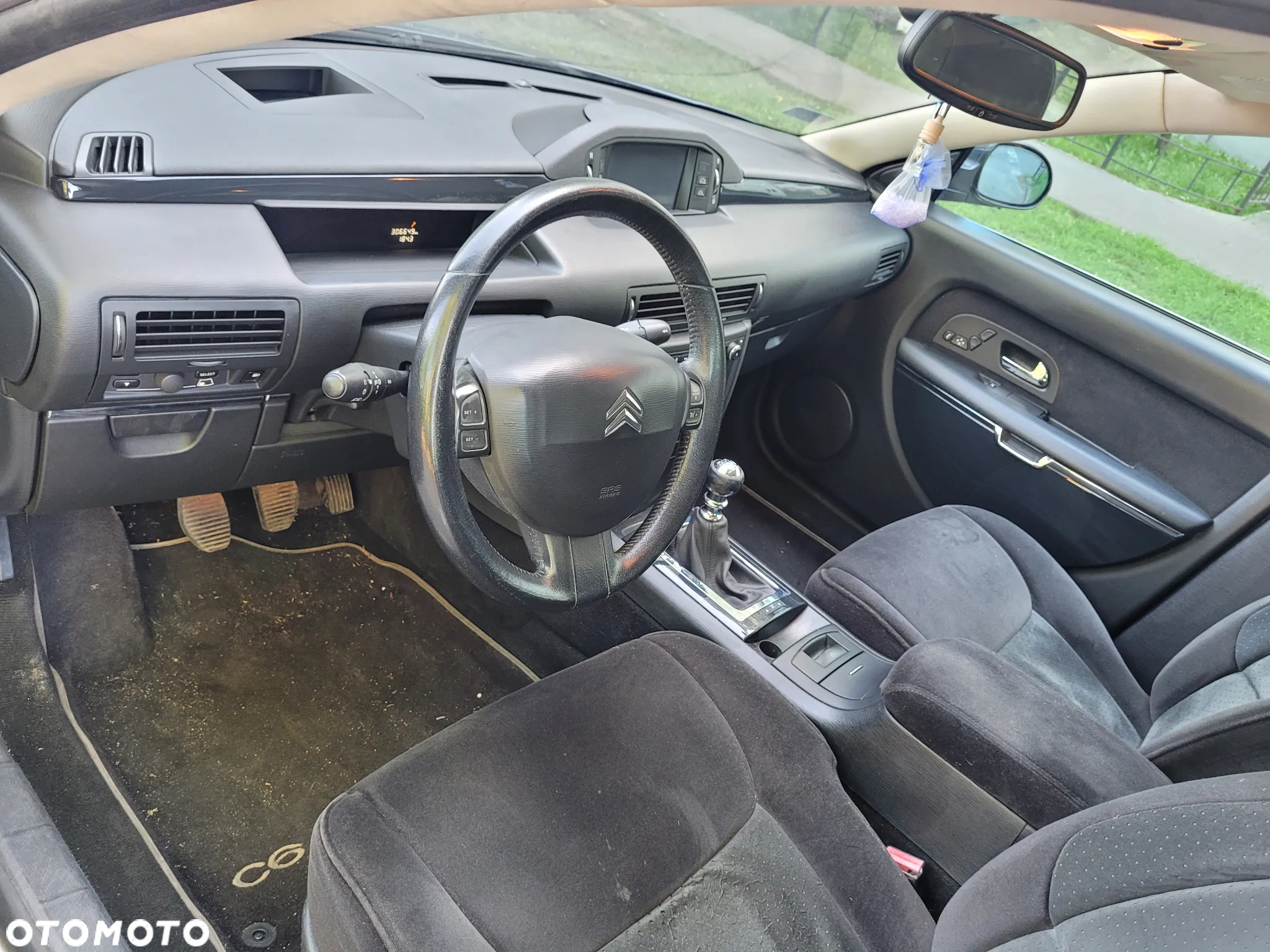 Citroën C6 2.2 HDi - 10