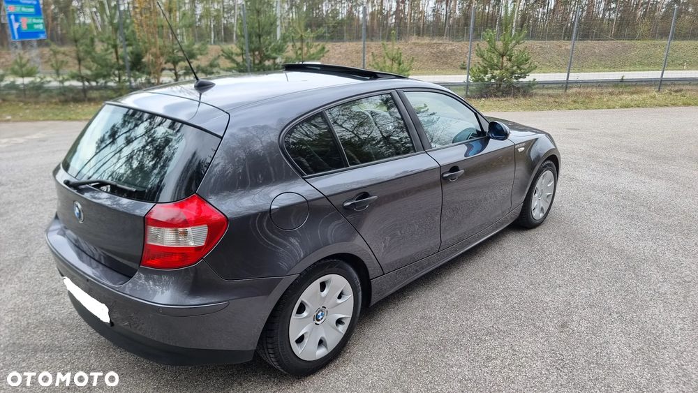 BMW Seria 1 118d - 12