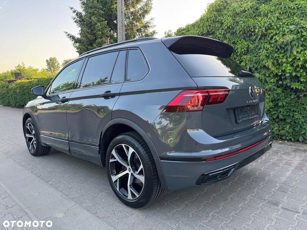 Volkswagen Tiguan 2.0 TDI SCR 4MotION DSG R-Line - 12