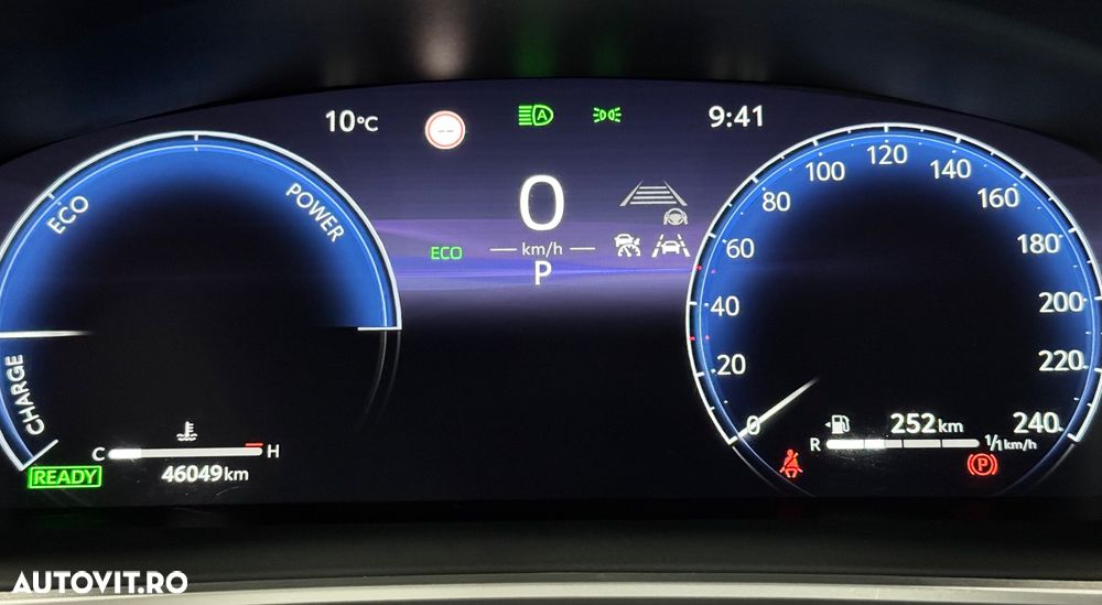 Toyota Corolla Cross Hybrid 2.0 VVT-i Style - 8