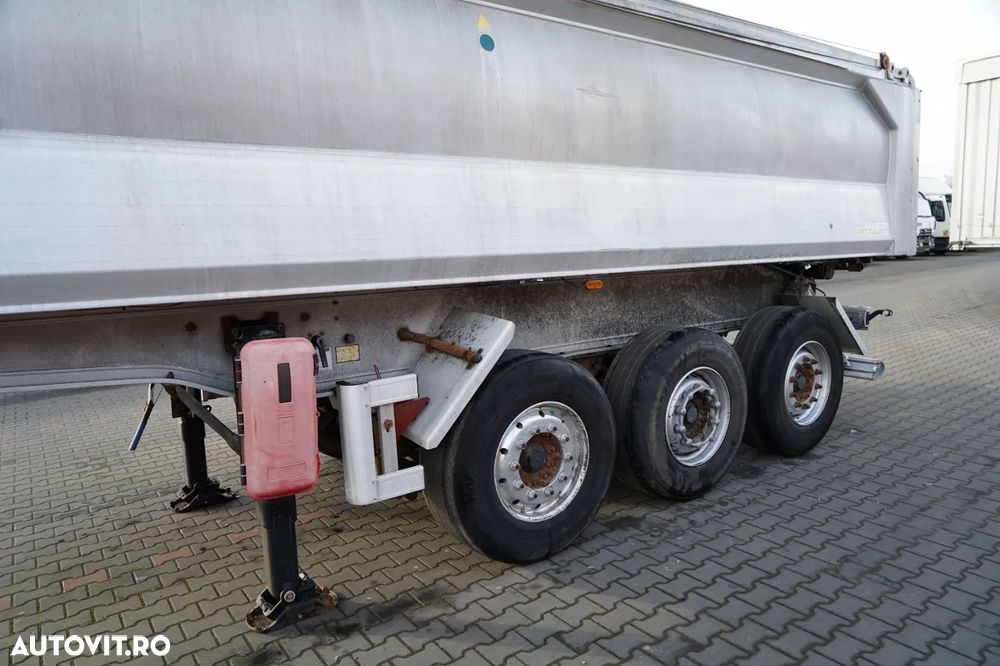 Benalu BASCULATOR BENALU / 23 m3 / ALUMINIU / AXĂ RELAXABILĂ / GREUTATE: 5.000 KG / - 10