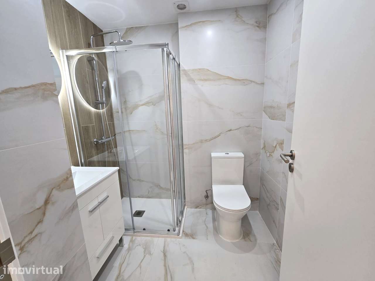 Apartamento Totalmente Remodelado T2 - Amadora - Grande imagem: 4/18