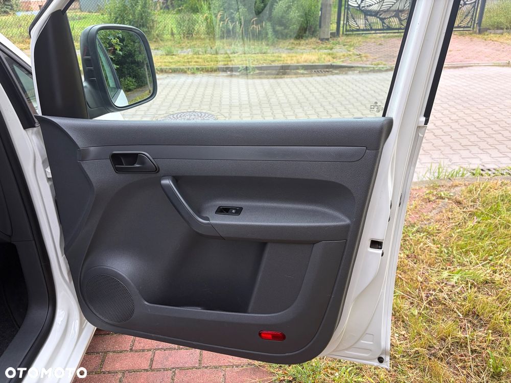 Volkswagen Caddy - 30