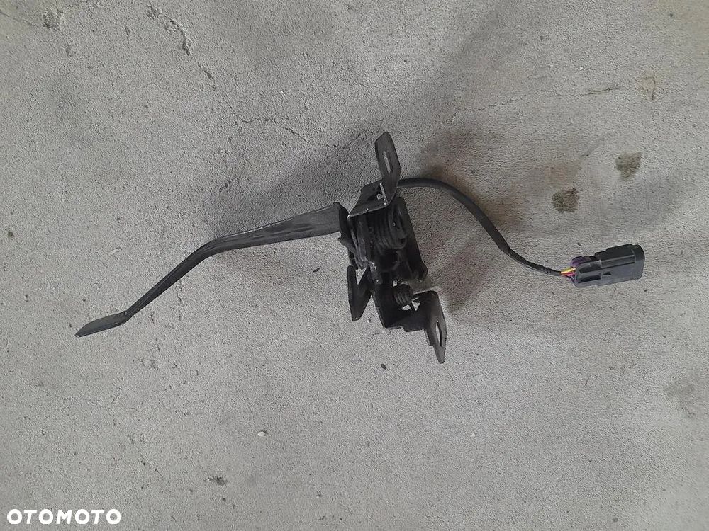 Zamek maski z czujnikiem Opel Mokka A Europa - 1