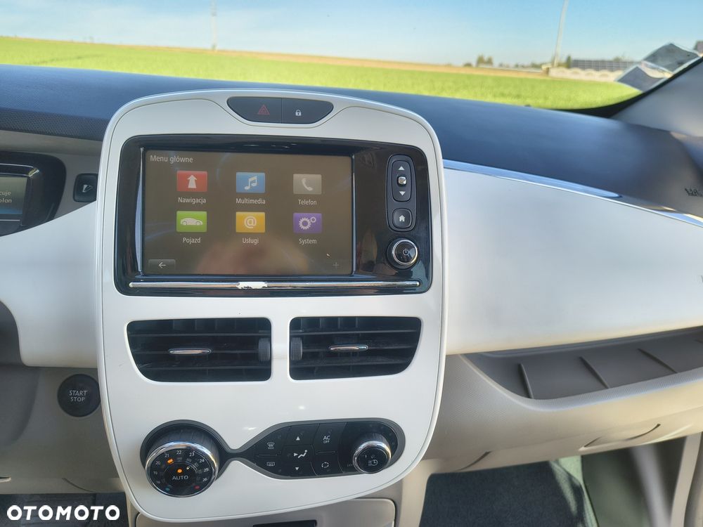 Renault Zoe - 15