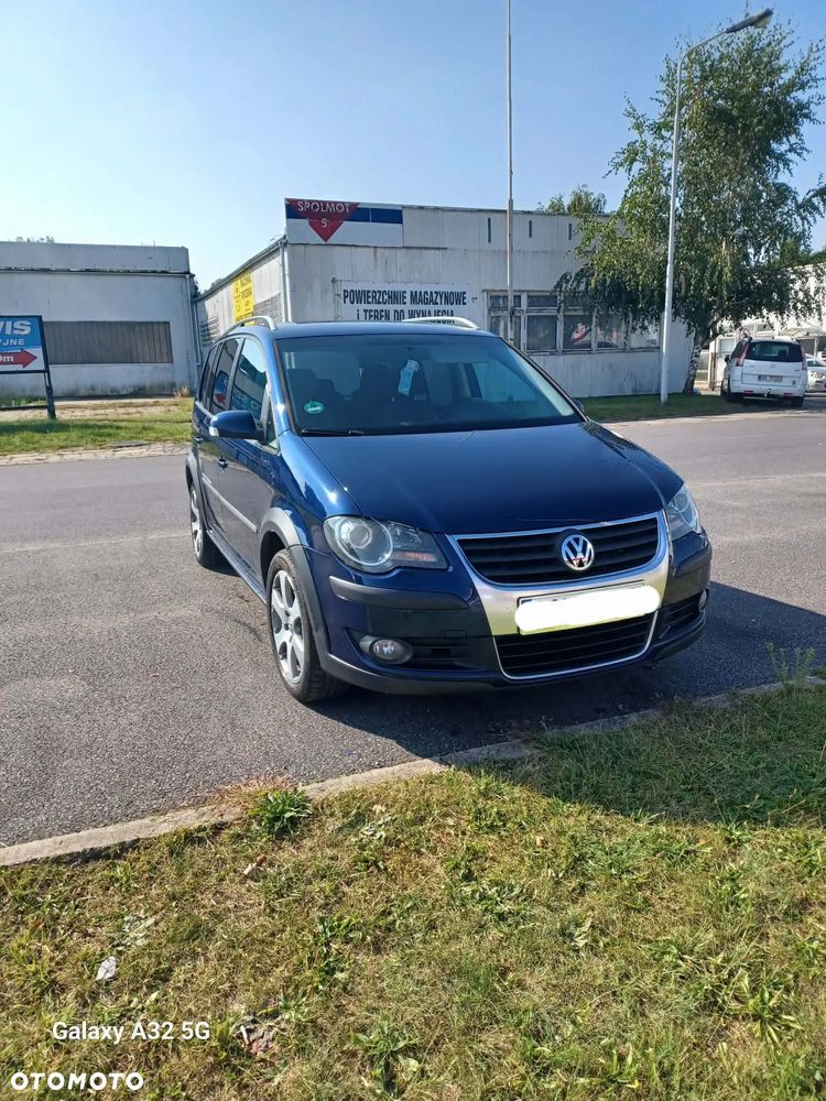 Volkswagen Touran 1.9 TDI DPF DSG Cross - 5