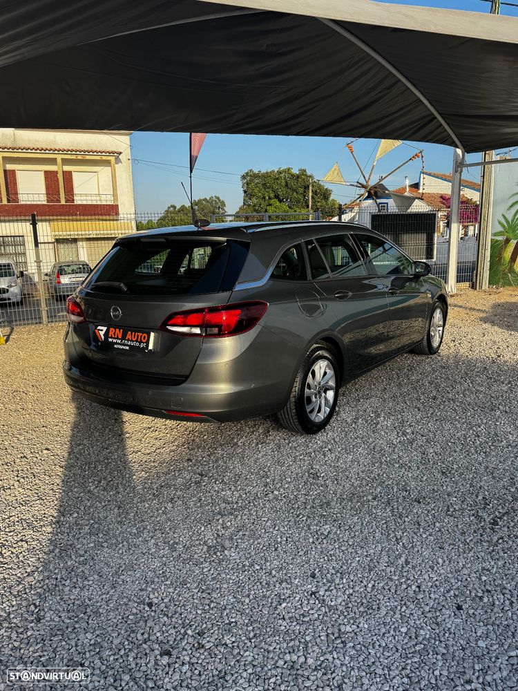 Opel Astra Sports Tourer - 9