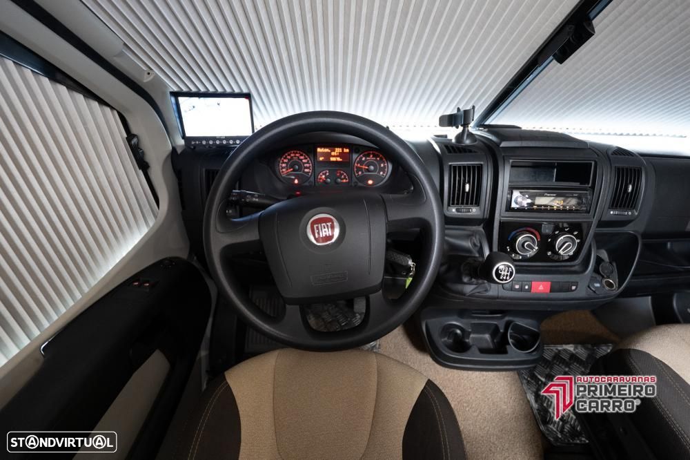 Pilote Essential P650 Cama Central - 22