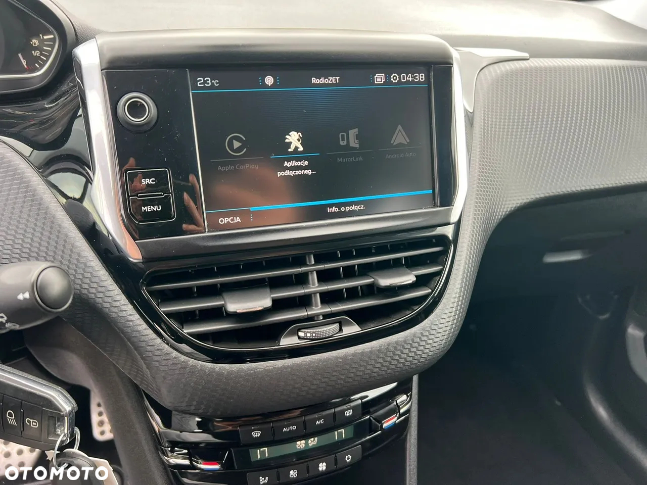 Peugeot 2008 PureTech 110 Stop&Start EAT6 GT-Line Edition - 16