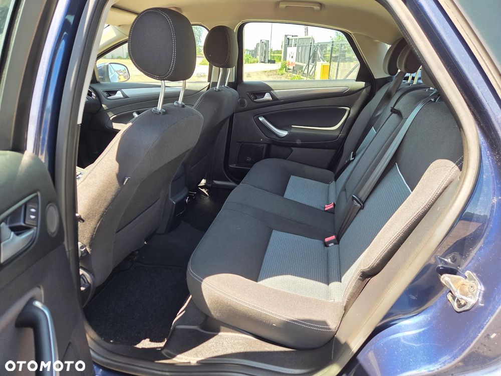 Ford Mondeo 2.0 TDCi Trend - 11